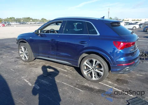 2021 Audi Q3 Premium Plus 45 Tfsi S Line Quattro Tiptronic z USA, uszkodzony, nr VIN WA1EECF31M1054170